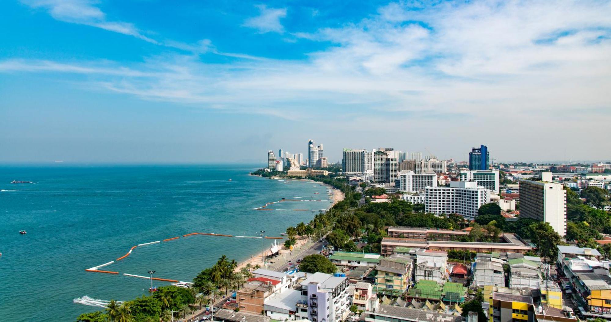 View Talay 5 Jomtien Beachfront Pattaya Exterior photo